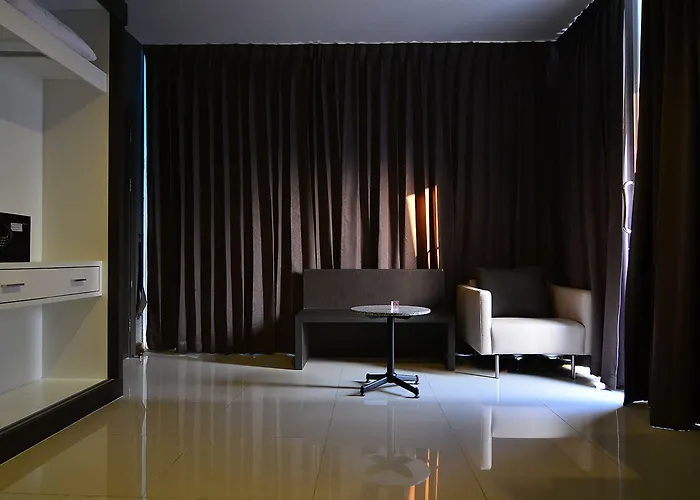 The 93 Hotel 4*