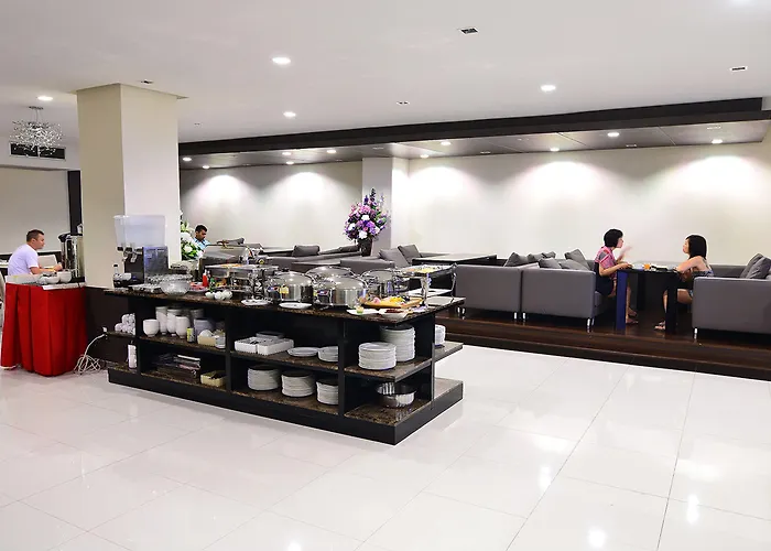 Hotel The 93 4*