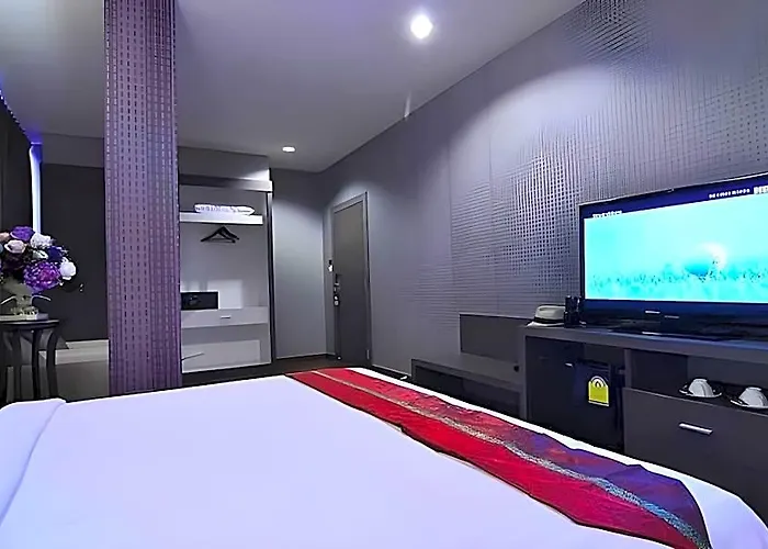 The 93 Hotel 4*