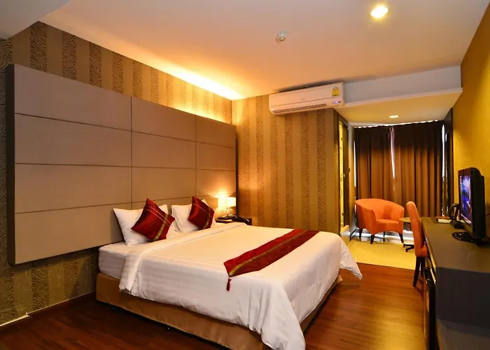 Hotel The 93 4*